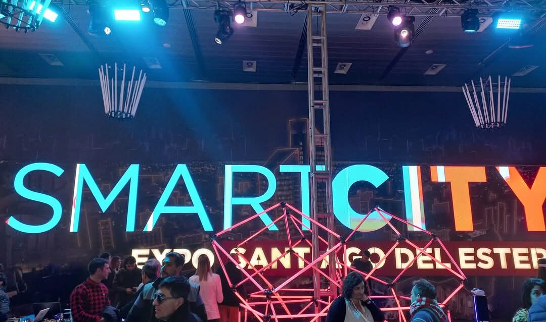 A partir de mañana, 25 y 26 de junio, la ciudad será sede del muy esperado Smart City Expo Santiago del Estero 2025, un evento fundamental para impulsar el desarrollo sostenible y la transformación digital de las ciudades inteligentes en el país y la región.