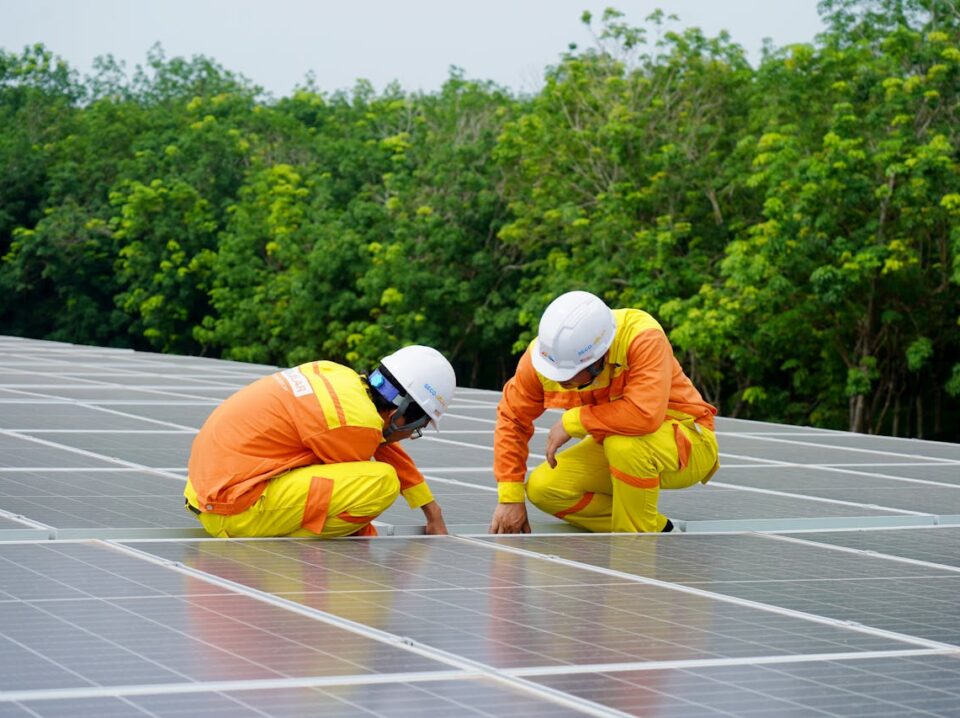 México construirá una planta pionera de energía solar en Baja California Sur