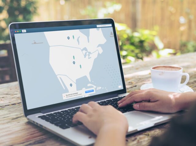 pexels-kevin-paster-929016-1923286